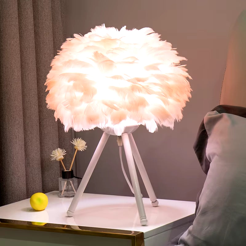 Elegant Goose Feather Table Lamp - Modern Bedside & Living Room Decor for Weddings & Christmas