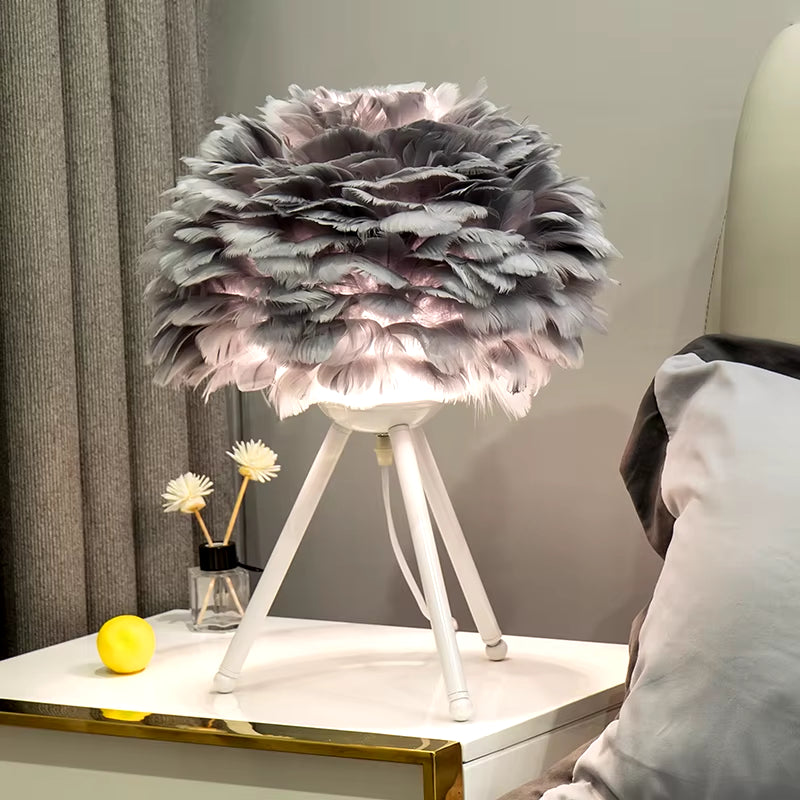 Elegant Goose Feather Table Lamp - Modern Bedside & Living Room Decor for Weddings & Christmas